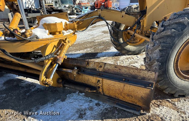 image for item DU6968 Dresser 830 motor grader