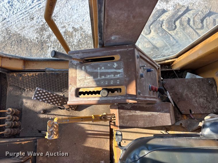 image for item DU6968 Dresser 830 motor grader