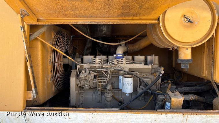 image for item DU6968 Dresser 830 motor grader