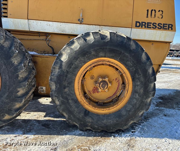 image for item DU6968 Dresser 830 motor grader