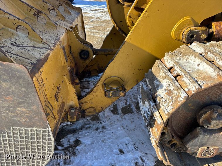 image for item DU6970 2000 Caterpillar 963C loader