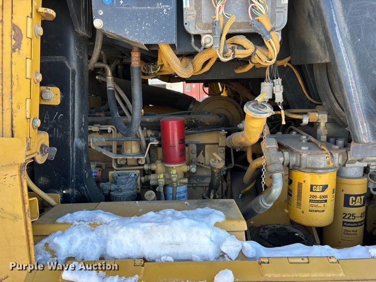 image for item DU6970 2000 Caterpillar 963C loader