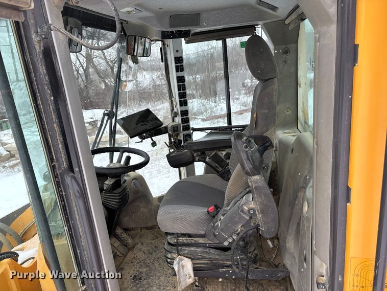 image for item DU6994 2017 Volvo L220H wheel loader