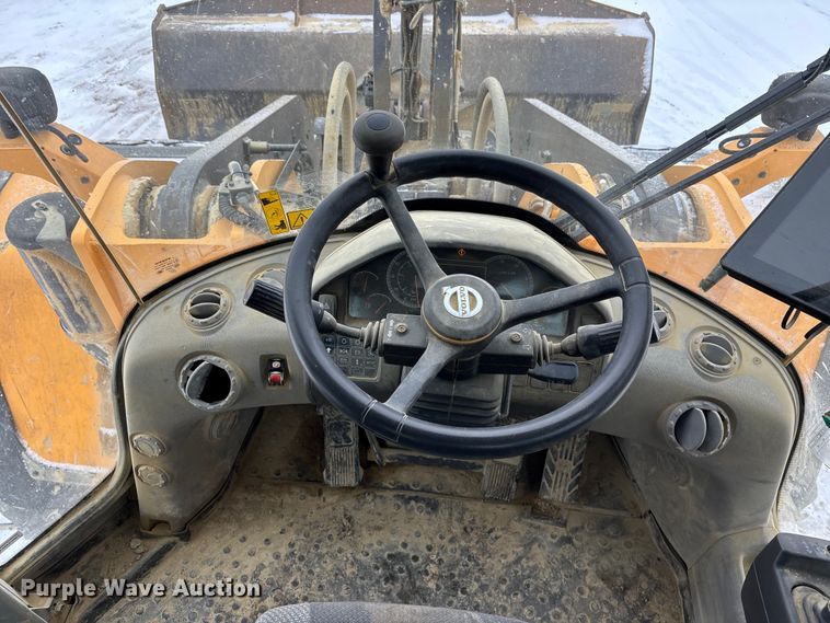 image for item DU6994 2017 Volvo L220H wheel loader