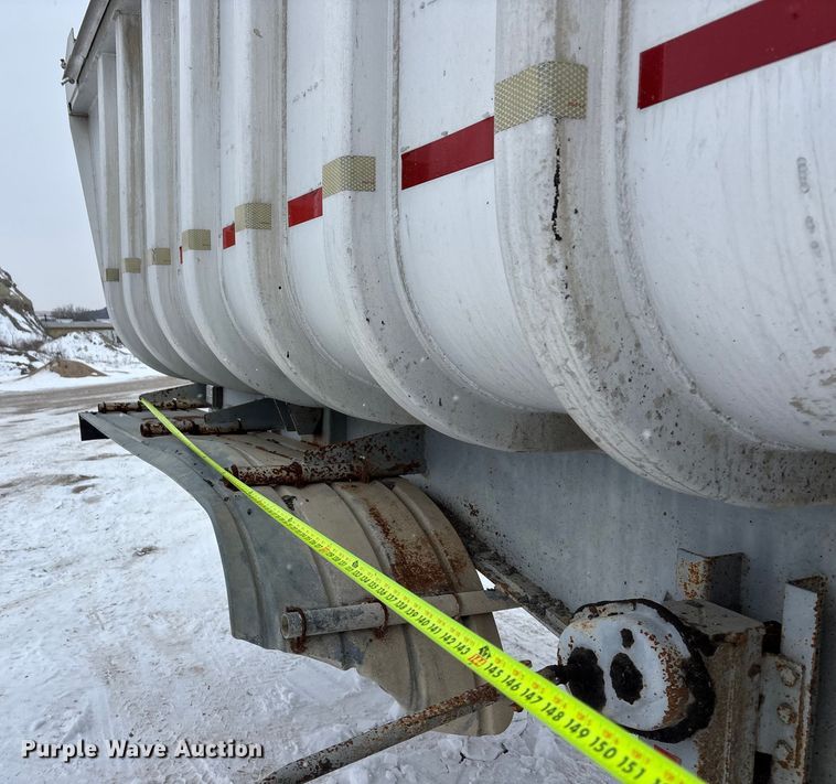 image for item DU6995 1989 Fruehauf end dump trailer