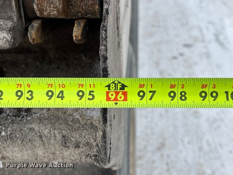 image for item DU6996 2006 East end dump trailer