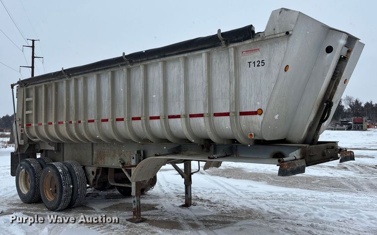 image for item DU6997 1989 Fruehauf end dump trailer