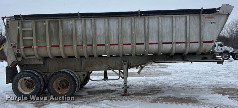 image for item DU6997 1989 Fruehauf end dump trailer