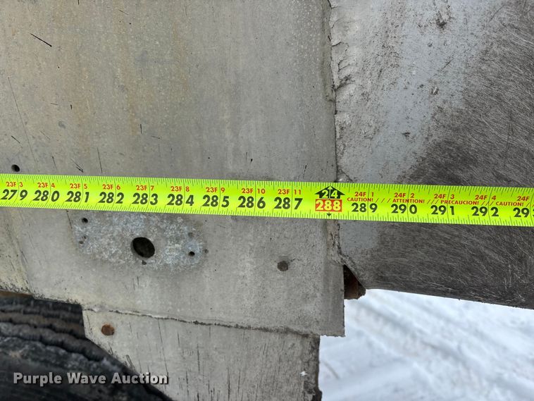 image for item DU6997 1989 Fruehauf end dump trailer