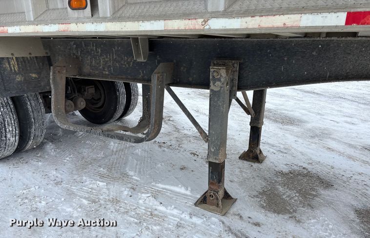 image for item DU6998 2000 East end dump trailer