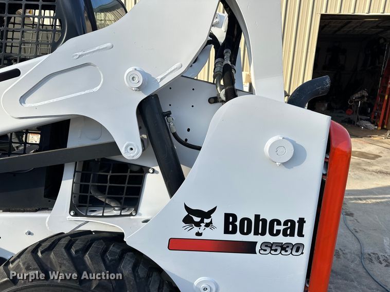 image for item DV0782 2016 Bobcat S530 skid steer loader