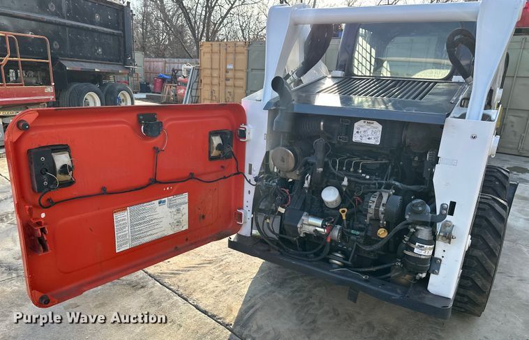 image for item DV0782 2016 Bobcat S530 skid steer loader