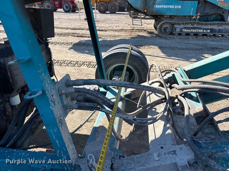 image for item DW7458 MGL Powerscreen conveyor