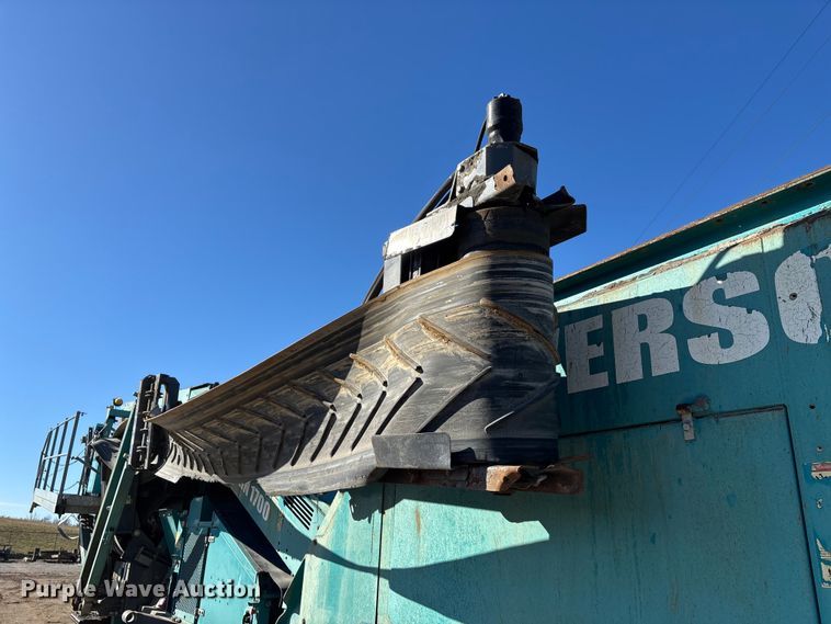 image for item DW7459 2016 Power Screen Chieftain 1700 screening plant