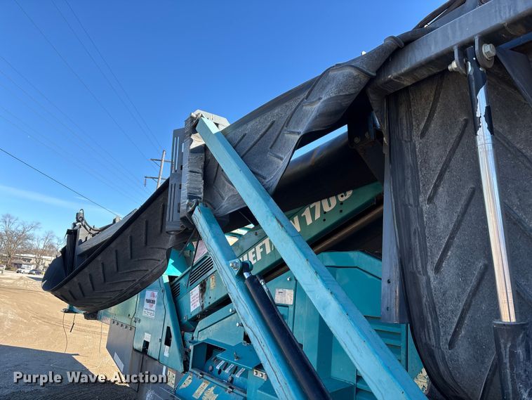 image for item DW7459 2016 Power Screen Chieftain 1700 screening plant