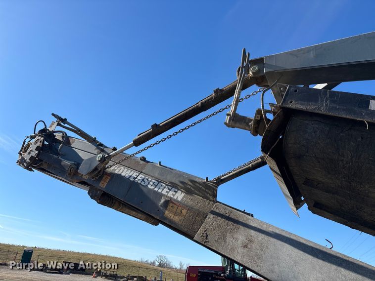 image for item DW7460 2015 Powerscreen  Trackpactor 320 impact crusher