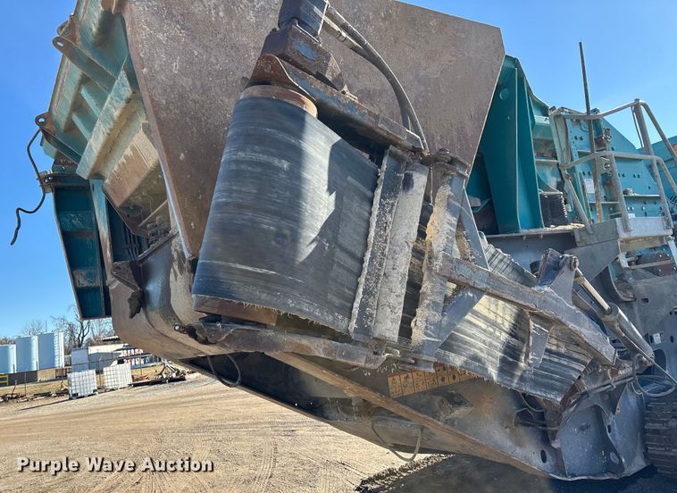 image for item DW7460 2015 Powerscreen  Trackpactor 320 impact crusher