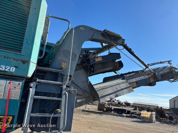 image for item DW7460 2015 Powerscreen  Trackpactor 320 impact crusher
