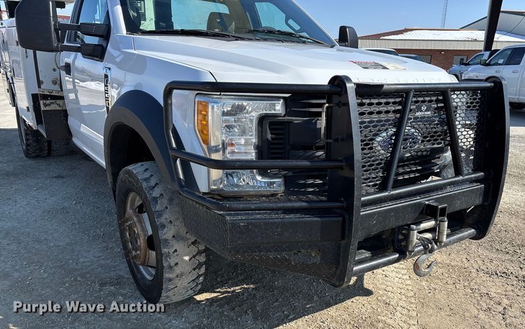 image for item DW7480 2017 Ford F550 bucket truck