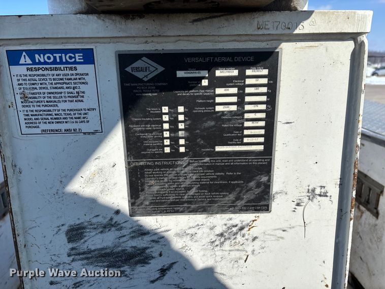 image for item DW7480 2017 Ford F550 bucket truck