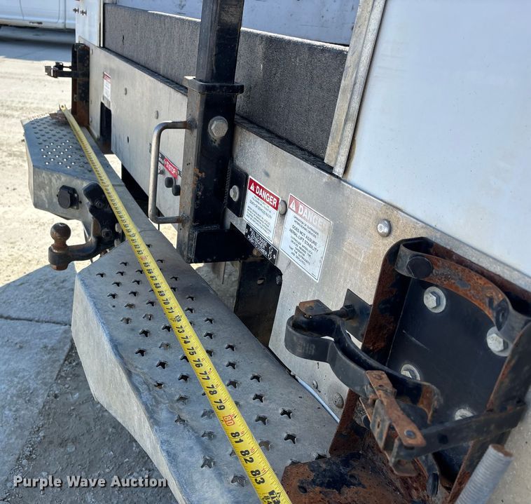 image for item DW7480 2017 Ford F550 bucket truck