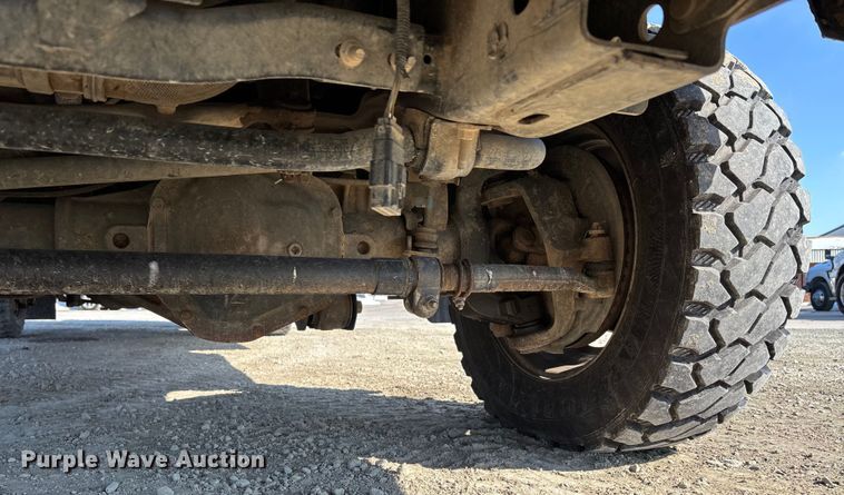 image for item DW7480 2017 Ford F550 bucket truck