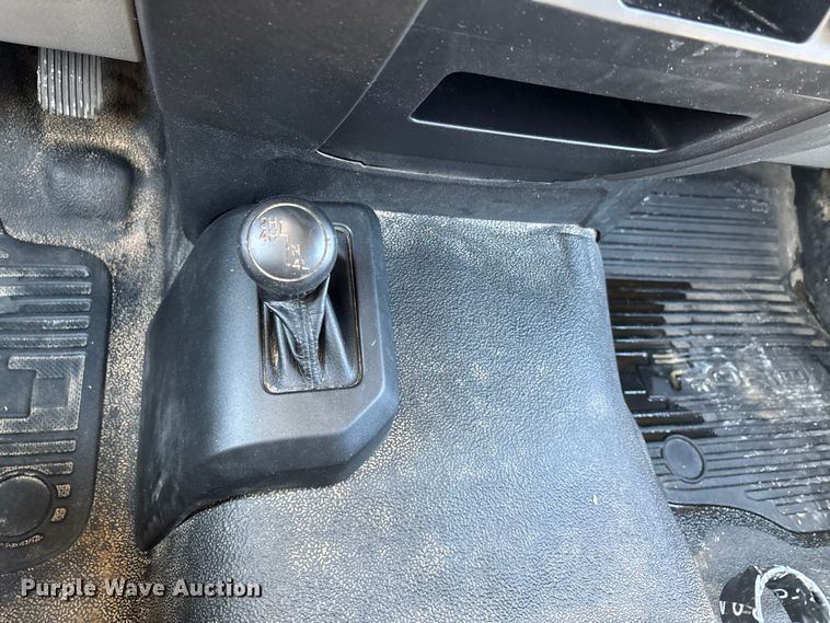 image for item DW7480 2017 Ford F550 bucket truck