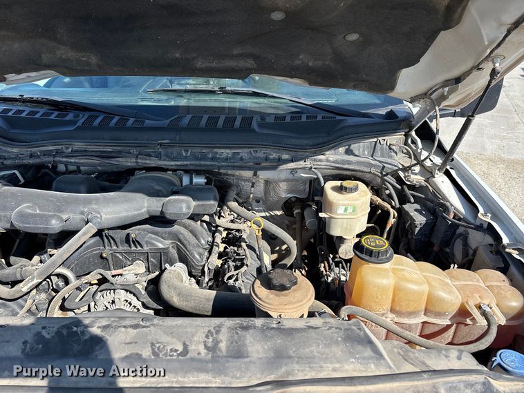 image for item DW7480 2017 Ford F550 bucket truck