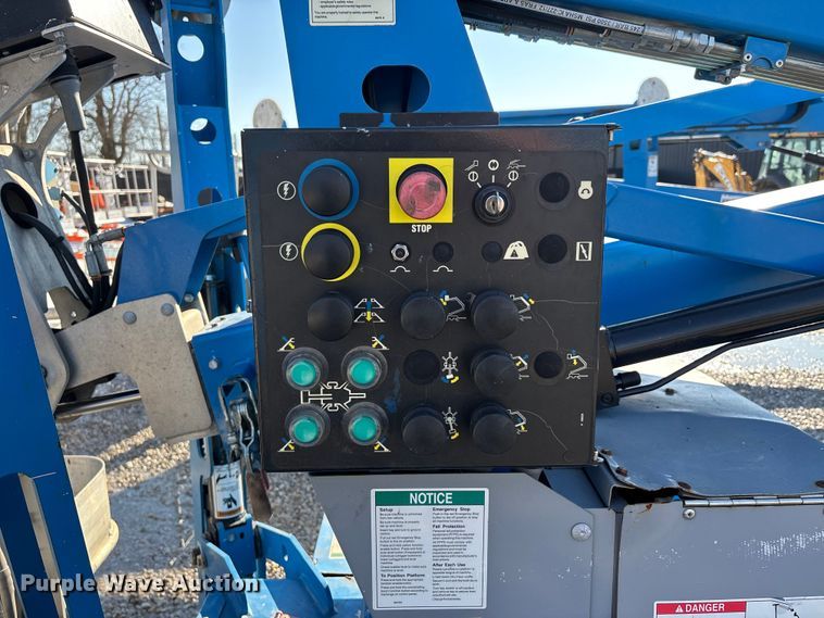 image for item DW7493 2020 Genie TZ-34 