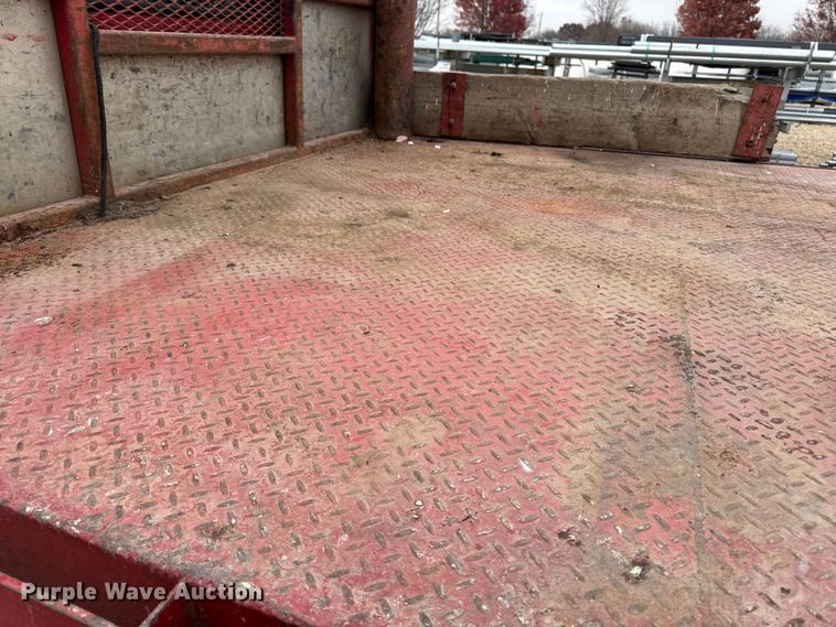 image for item EA2086 2003 Ford F750 Crew Cab flatbed truck