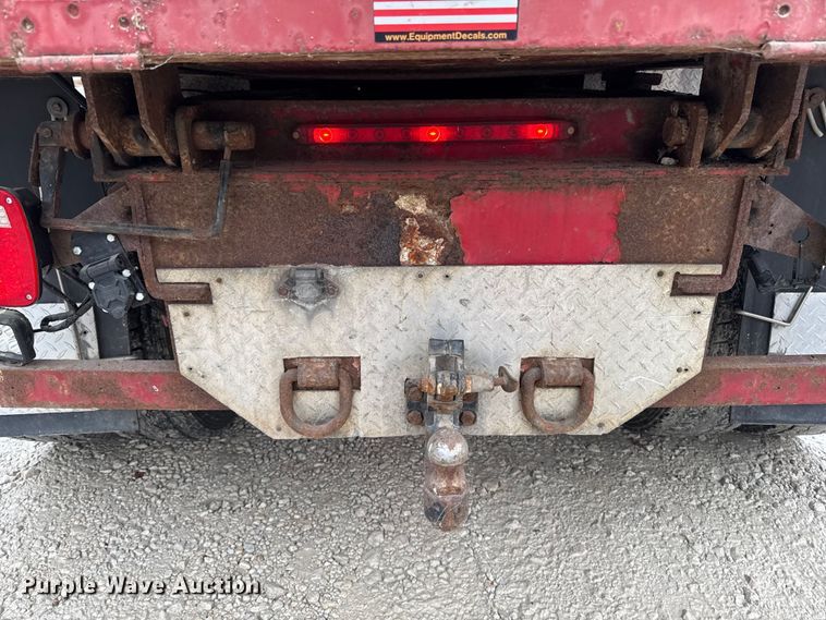 image for item EA2086 2003 Ford F750 Crew Cab flatbed truck