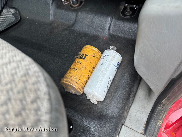 image for item EA2086 2003 Ford F750 Crew Cab flatbed truck