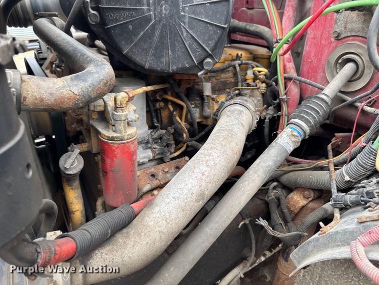 image for item EA2086 2003 Ford F750 Crew Cab flatbed truck