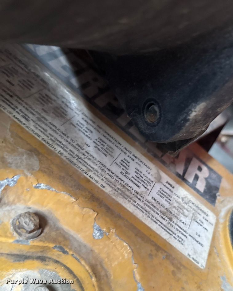 image for item EA2086 2003 Ford F750 Crew Cab flatbed truck