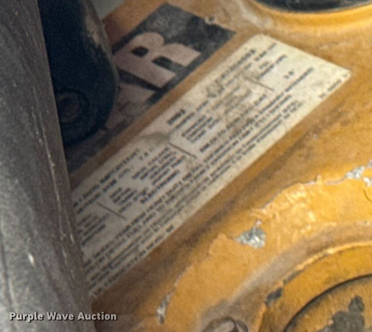 image for item EA2086 2003 Ford F750 Crew Cab flatbed truck