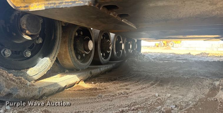 image for item EA2321 2013 Caterpillar 257B3 tracked skid steer loader