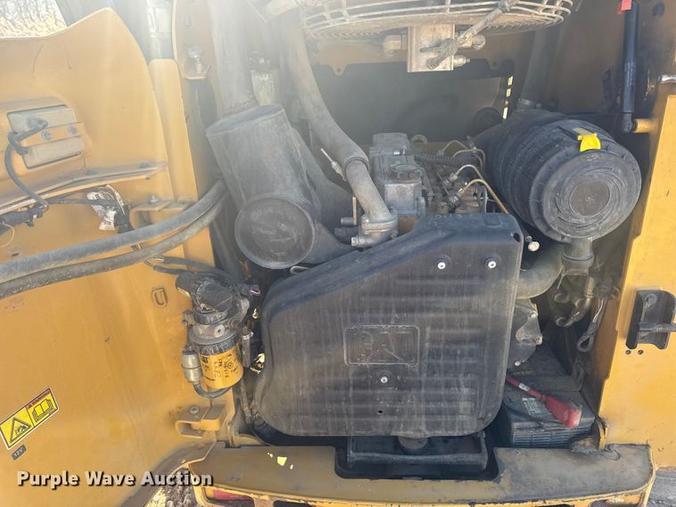 image for item EA2321 2013 Caterpillar 257B3 tracked skid steer loader