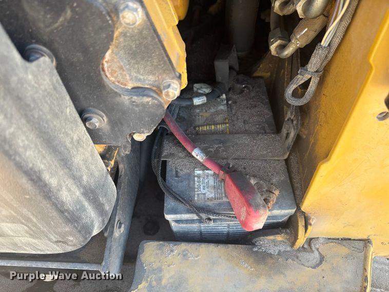 image for item EA2321 2013 Caterpillar 257B3 tracked skid steer loader