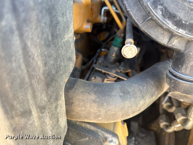 image for item EA2321 2013 Caterpillar 257B3 tracked skid steer loader