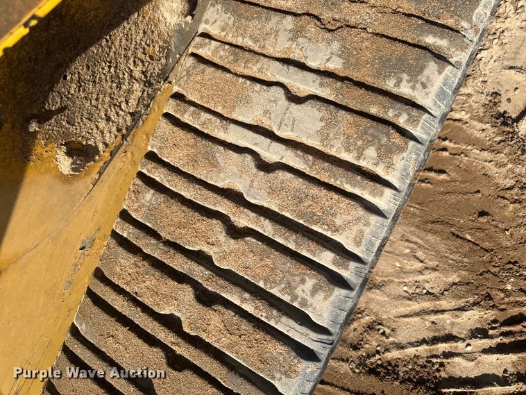 image for item EA2321 2013 Caterpillar 257B3 tracked skid steer loader