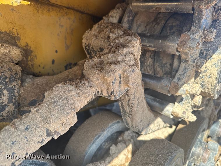 image for item EA2321 2013 Caterpillar 257B3 tracked skid steer loader