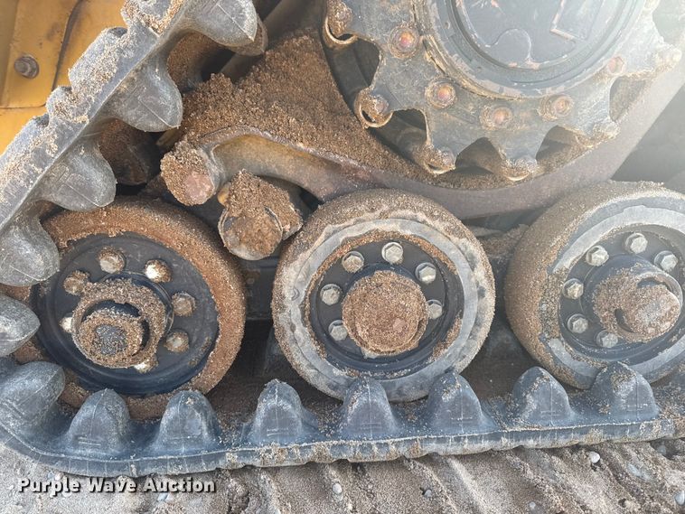 image for item EA2321 2013 Caterpillar 257B3 tracked skid steer loader