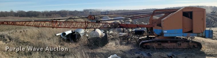 image for item EA2813 Koehring 405 crane