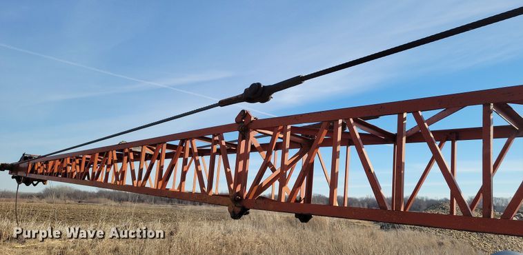 image for item EA2813 Koehring 405 crane