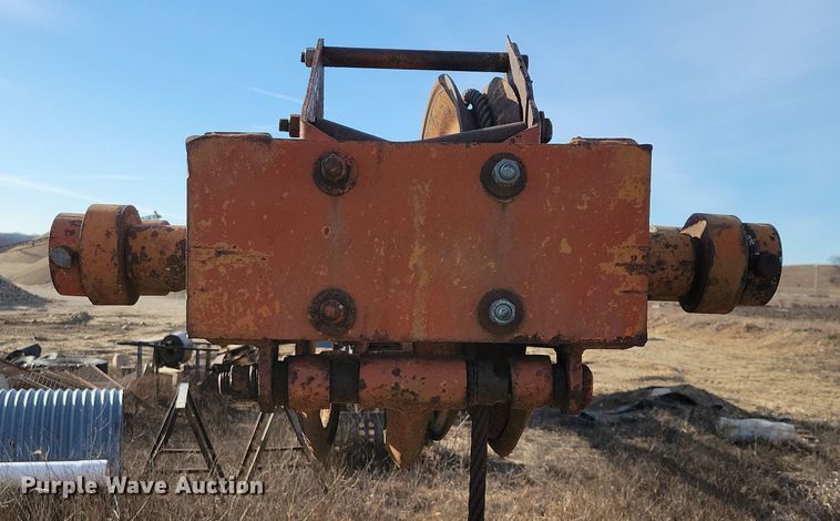 image for item EA2813 Koehring 405 crane