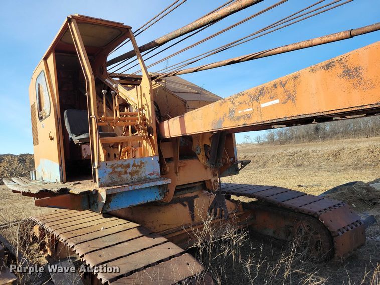 image for item EA2813 Koehring 405 crane