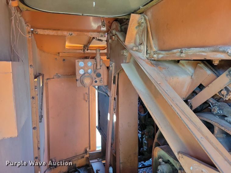 image for item EA2813 Koehring 405 crane