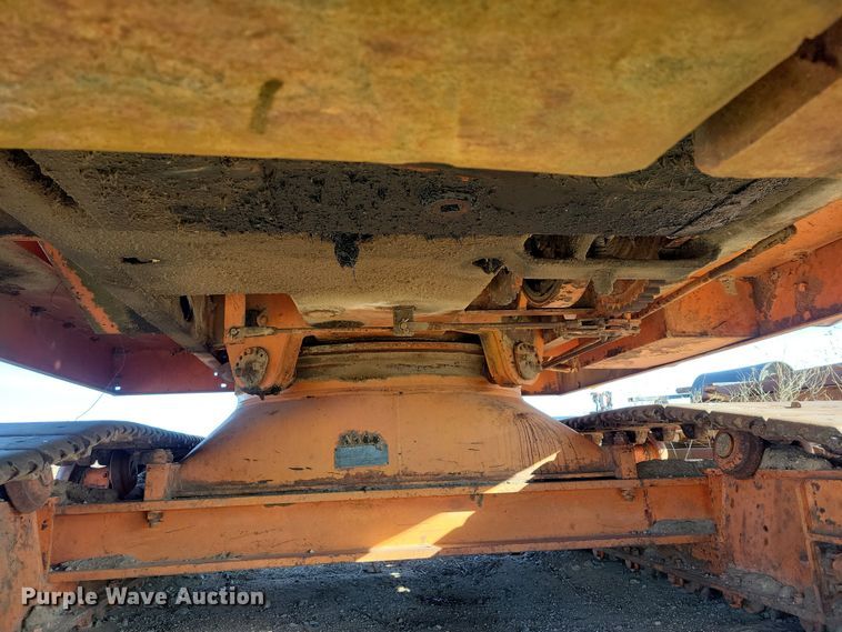 image for item EA2813 Koehring 405 crane