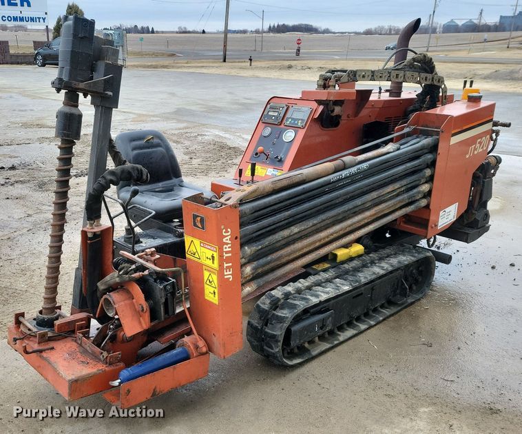 image for item EA2825 2002 Ditch Witch JT520 directional boring unit