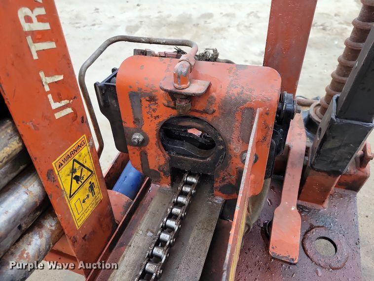 image for item EA2825 2002 Ditch Witch JT520 directional boring unit